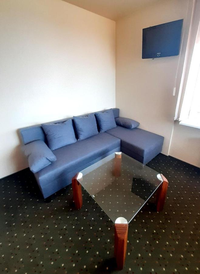 Apartamentai "Tenisas" Паланга Экстерьер фото